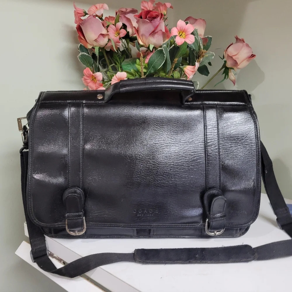 COACH Genuine leather attachet brief case. Laptop, files etc Rare HTF